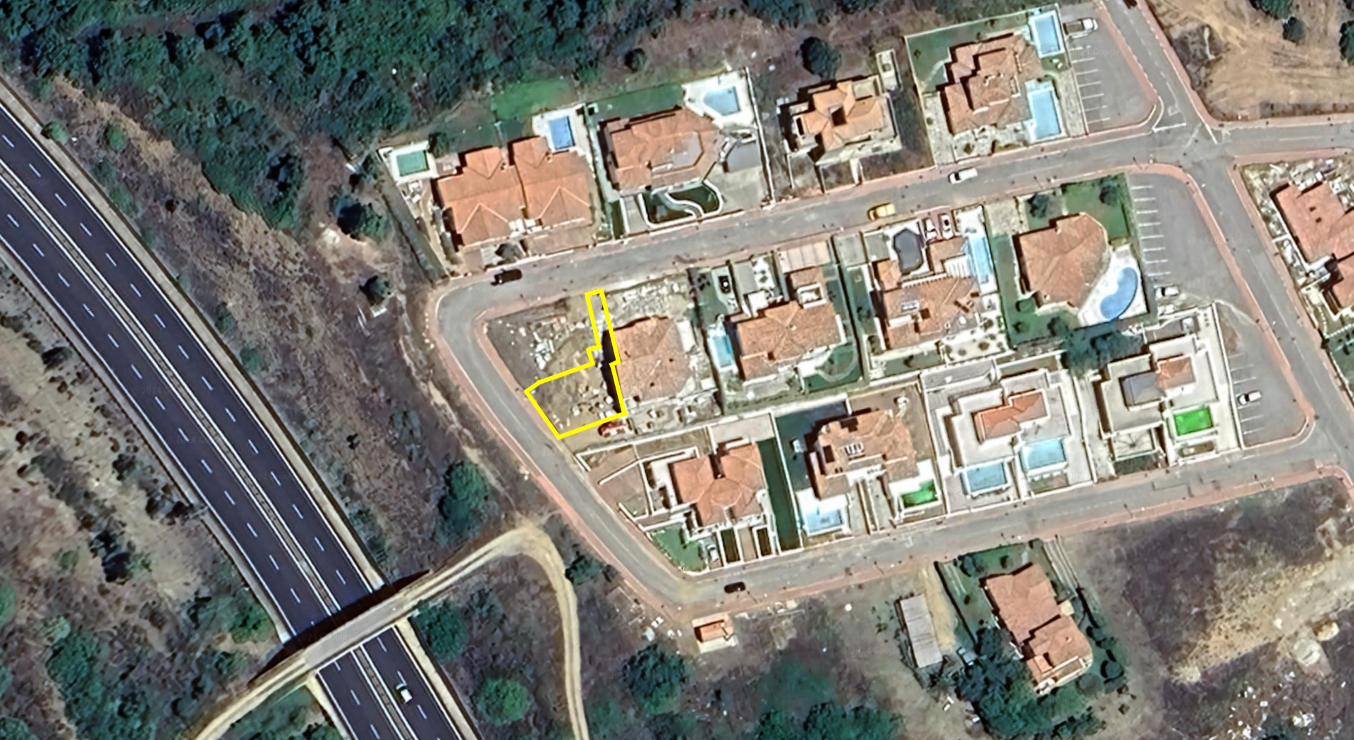 Building land in the centre of Budoni